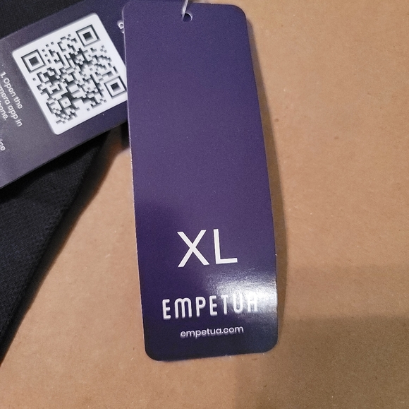 Empetua Scoop Neck Cami Adjustable Straps XL New With Tags - Picture 4 of 6